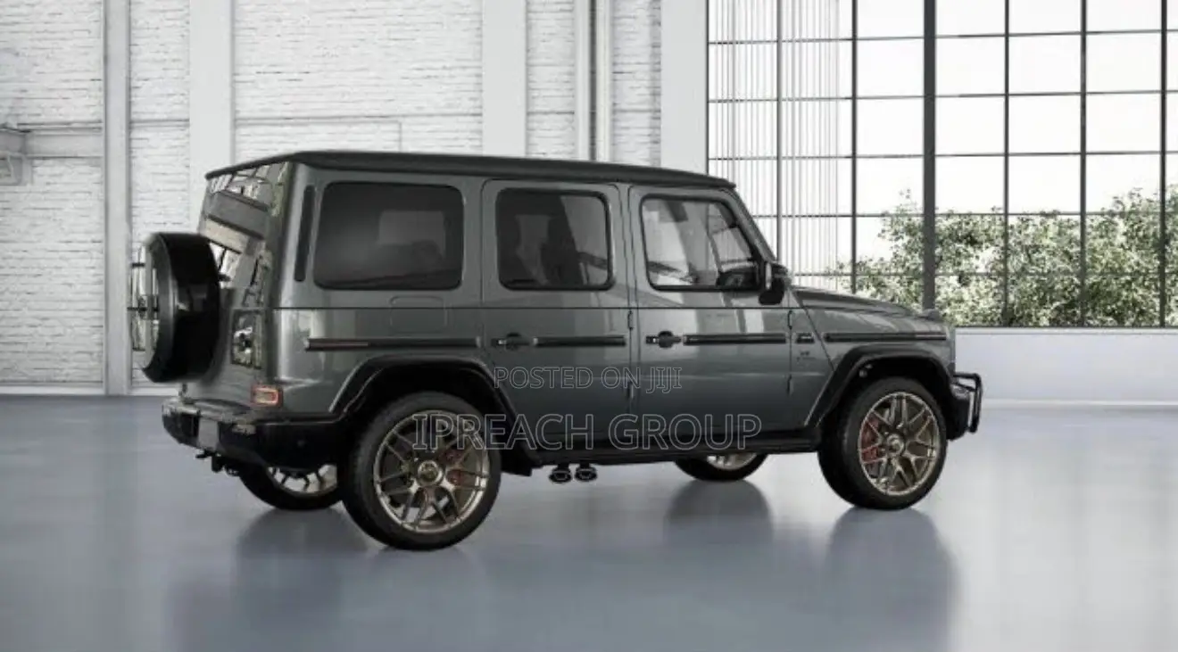 New Mercedes-Benz G-Class 2027 Gray