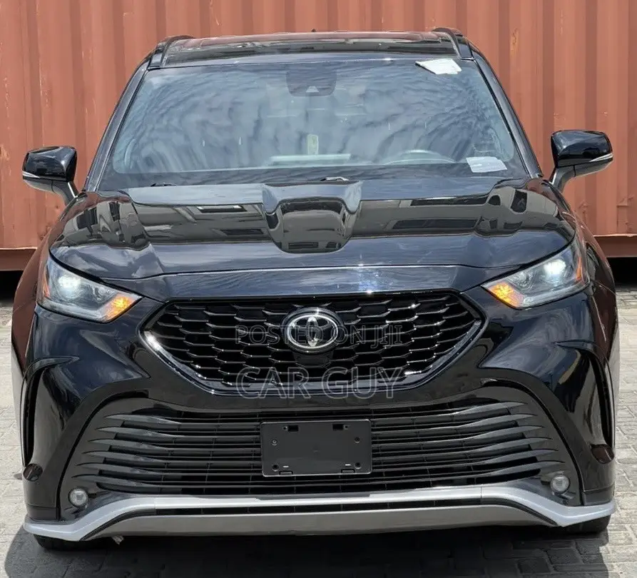Toyota Highlander XSE 2021 Black
