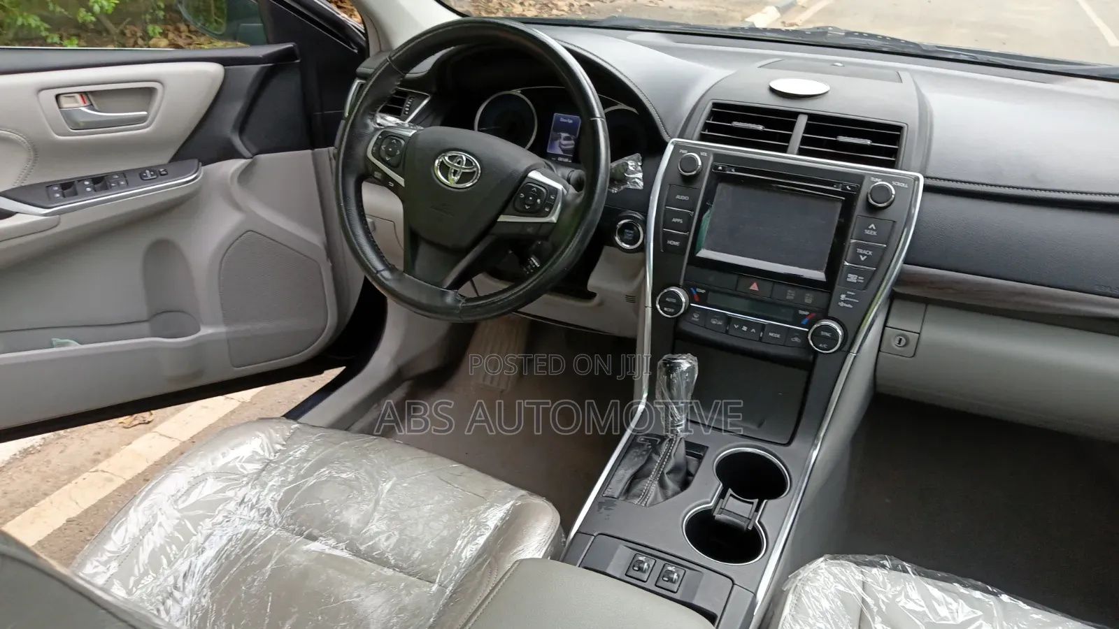 Toyota Camry XLE V6 4dr Sedan (3.6L 6cyl 6A) 2016 Black