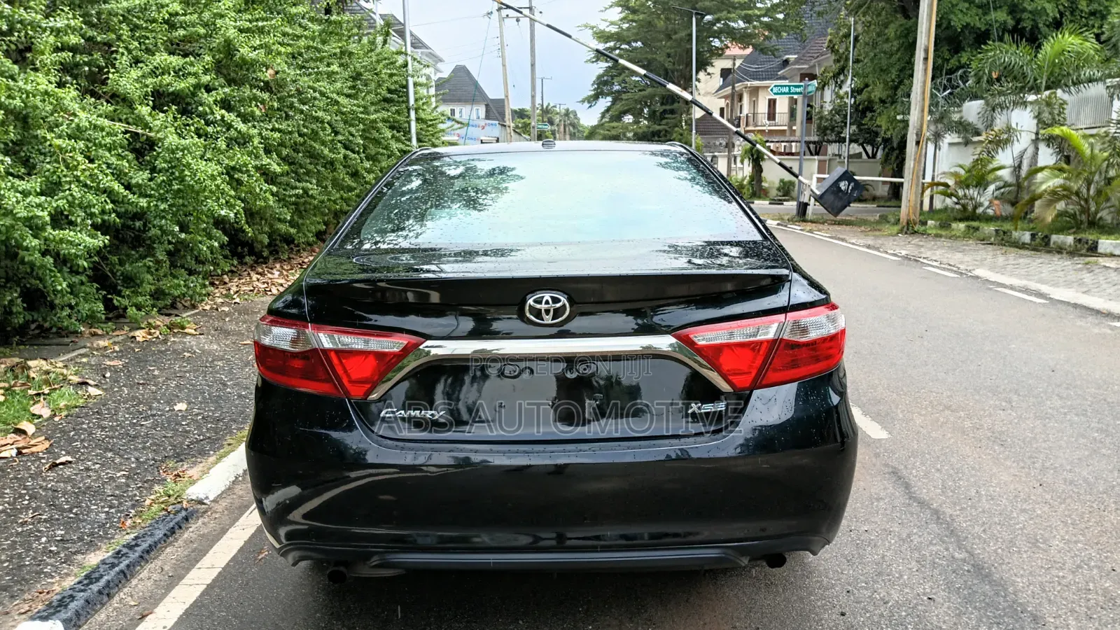 Toyota Camry XSE V6 4dr Sedan (3.5L 6cyl 6A) 2016 Matt Black