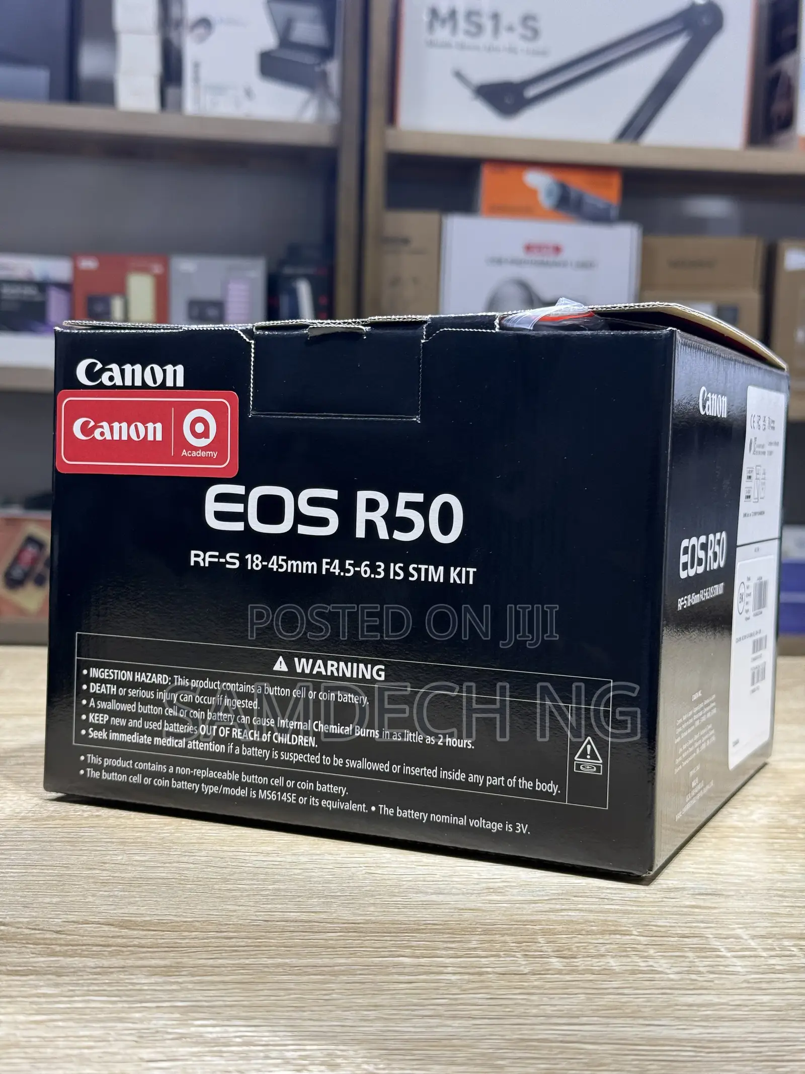 Canon Eos R50 Camera With 18-45mm Lens