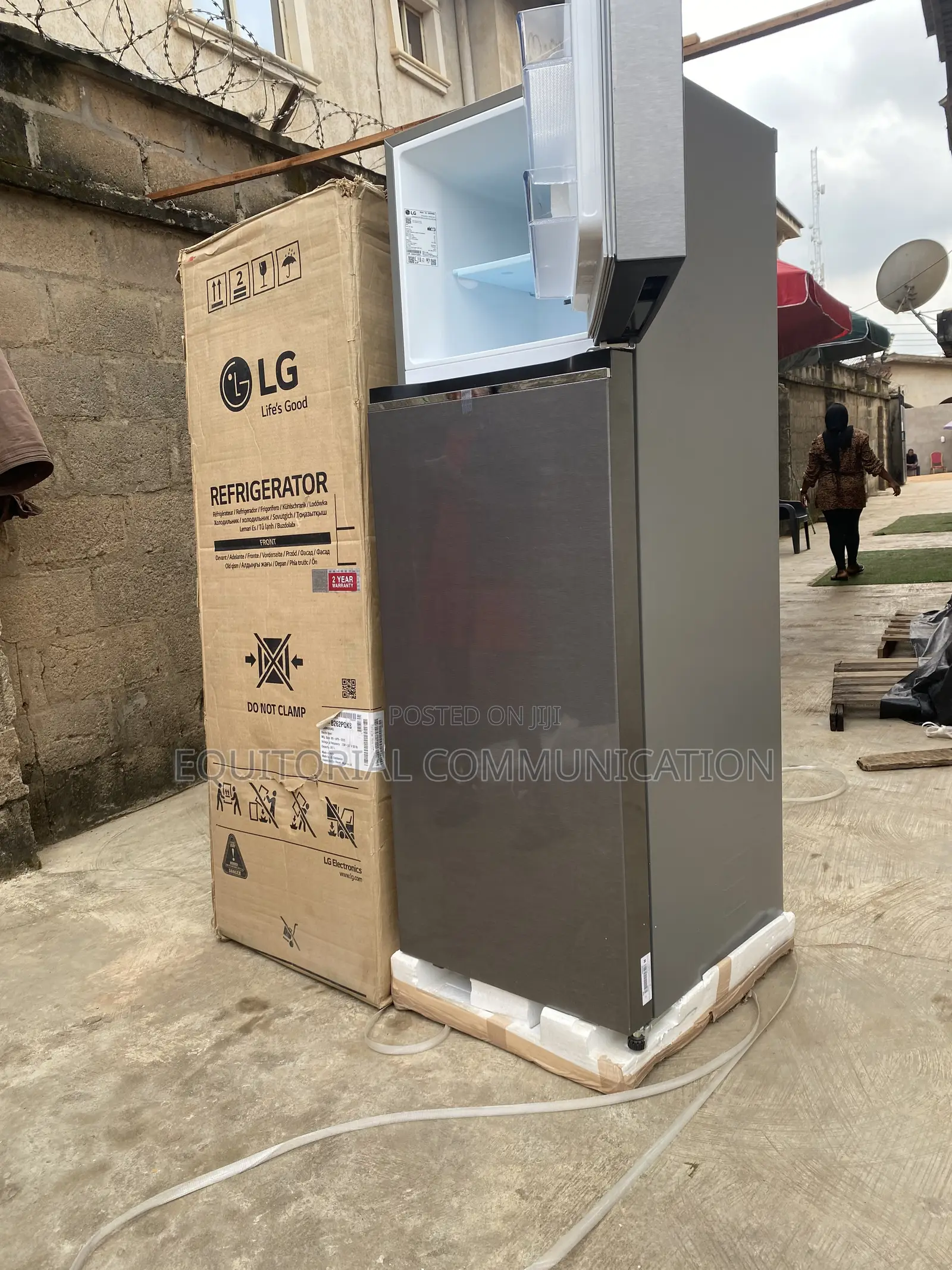 LG GL-B262PQKB Inverter Refrigerator With Dual Compartments 287l