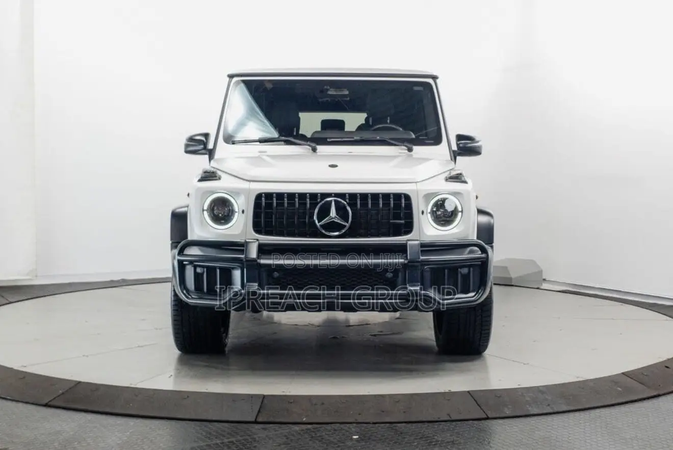 Mercedes-Benz G-Class 2025 White