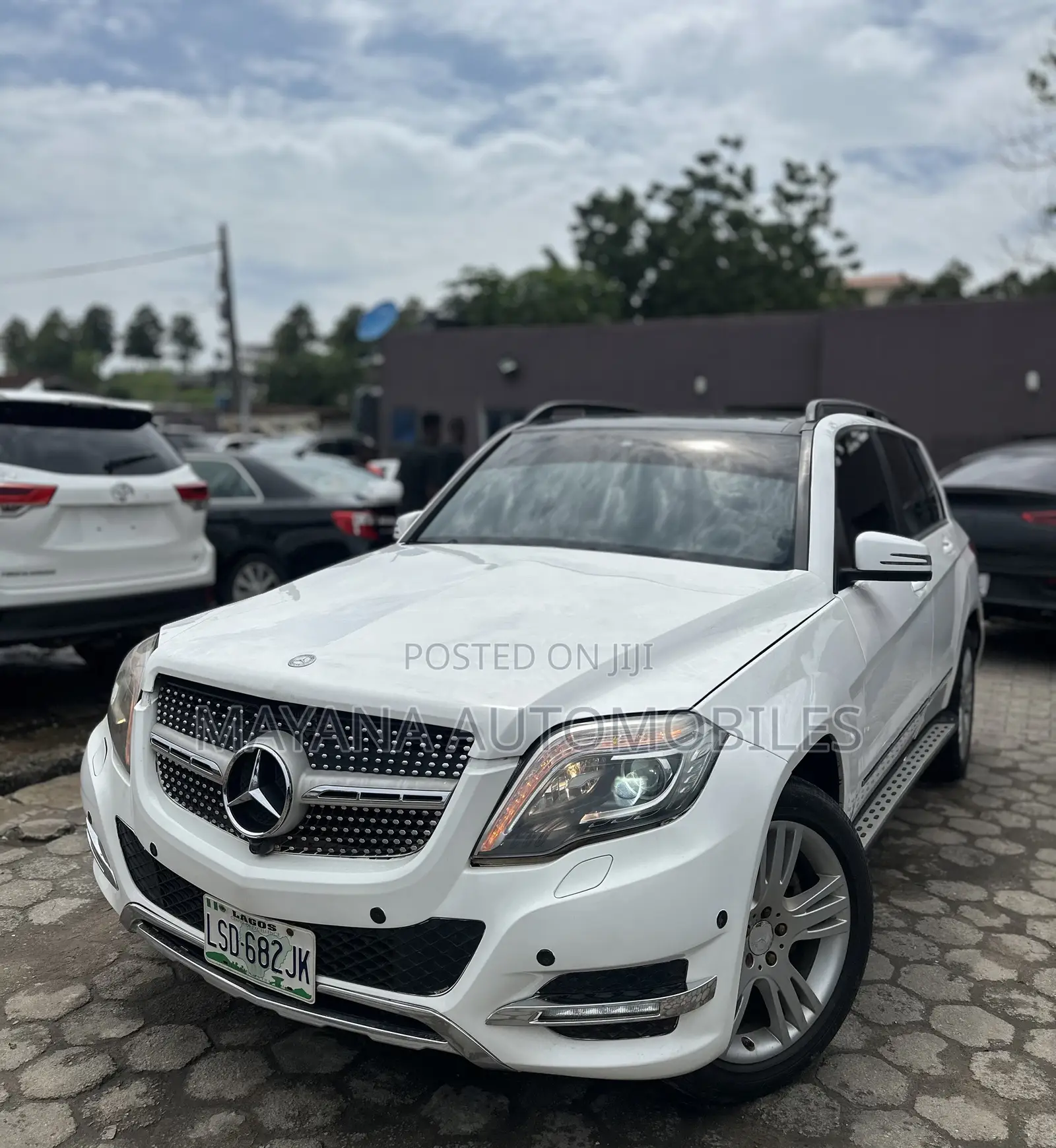 Mercedes-Benz GLK-Class 350 4MATIC 2014 White