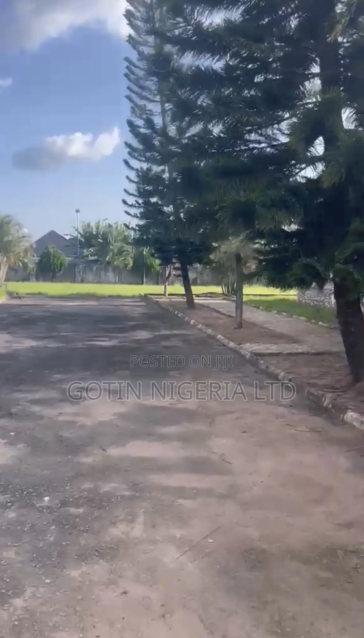 100ft × 100ft Land for Sale at Okhuoromi, Near Ohen Tarred Road