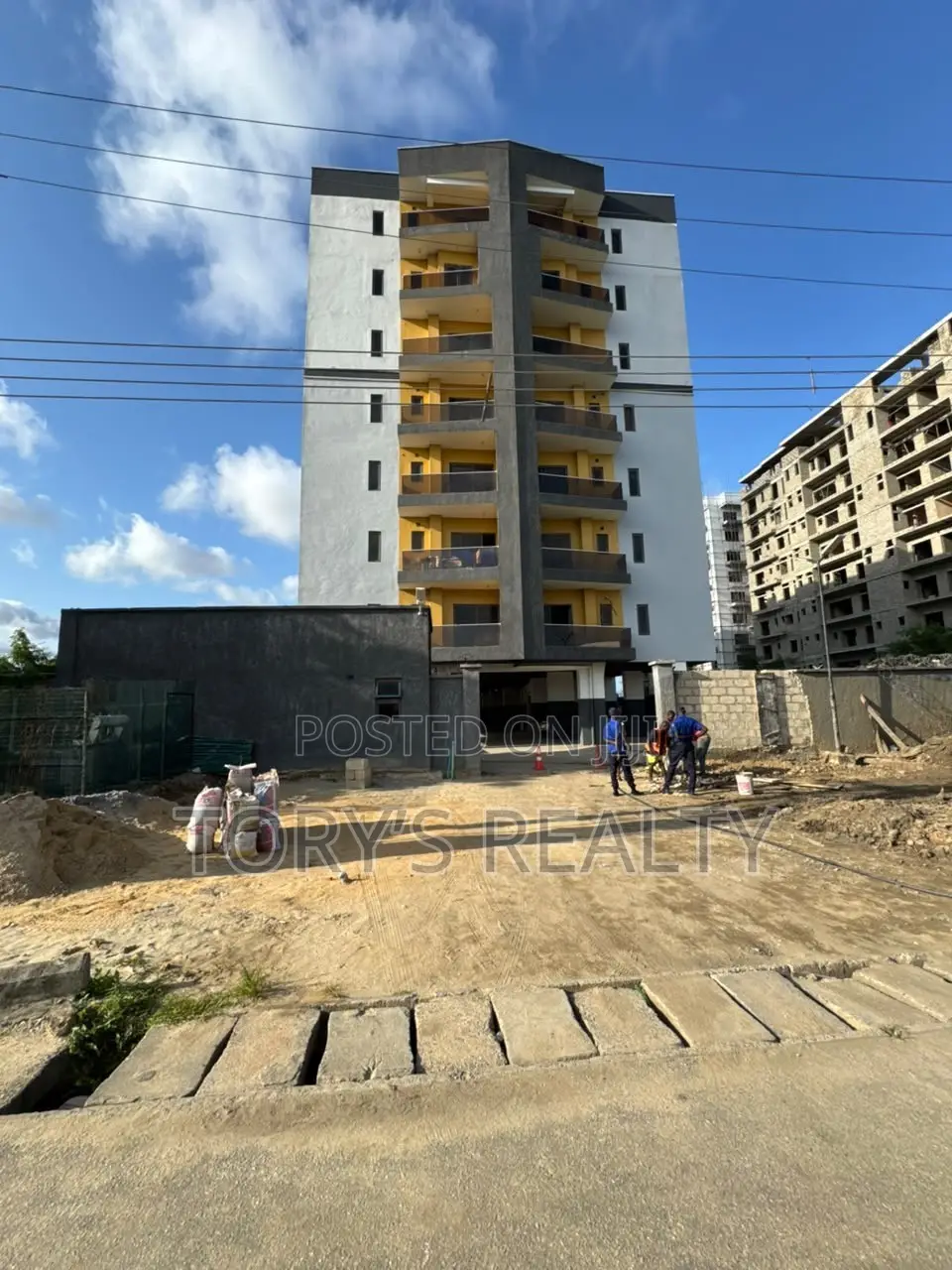 2bdrm Maisonette in Osborne Foreshore Estate for sale