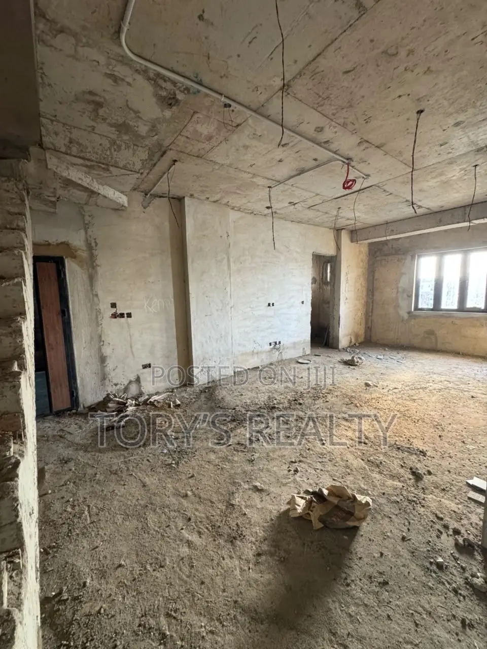 2bdrm Maisonette in Osborne Foreshore Estate for sale