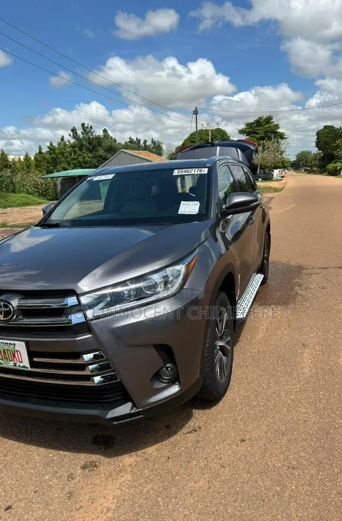 Toyota Highlander 2017 Gray