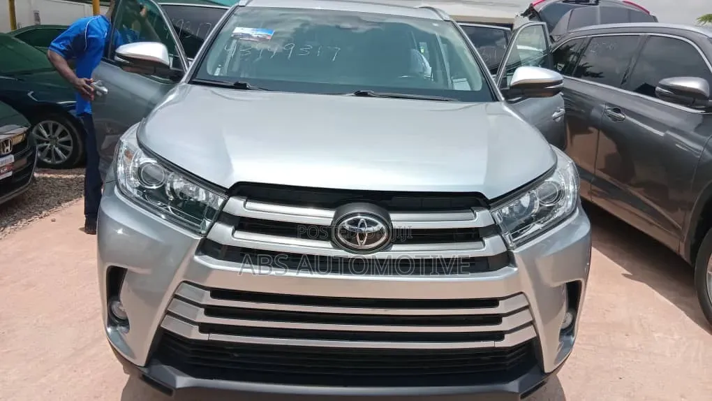 Toyota Highlander Limited Platinum 4x4 V6 (3.5L 6cyl 8A) 2017 Silver