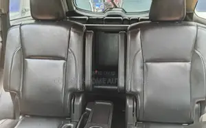 Toyota Highlander Limited Platinum 4x4 V6 (3.5L 6cyl 8A) 2017 Silver