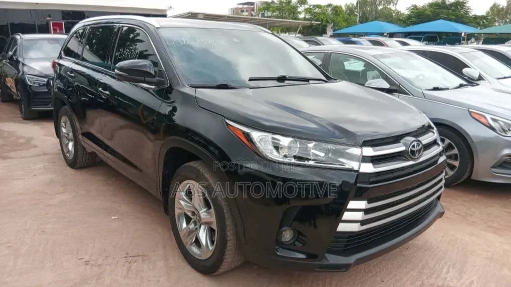Toyota Highlander Limited 4x4 V6 (3.5L 6cyl 8A) 2018 Black