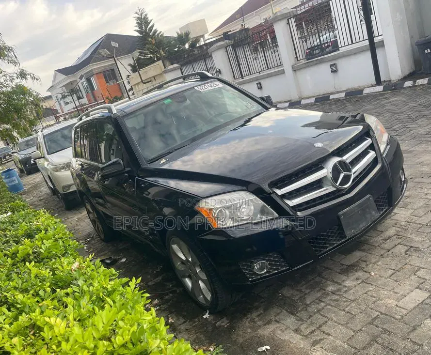 Mercedes-Benz GLK-Class 350 4MATIC 2011 Black