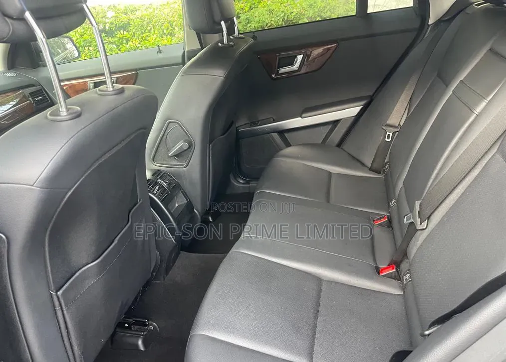 Mercedes-Benz GLK-Class 350 4MATIC 2011 Black