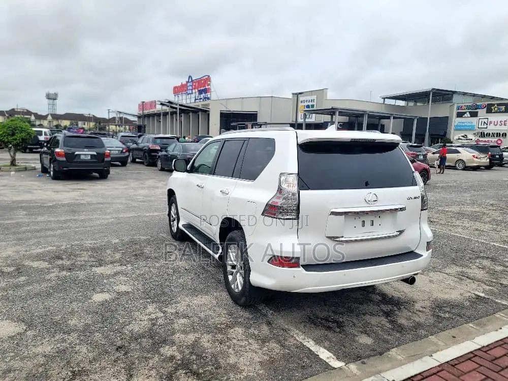 Lexus GX 2016 White
