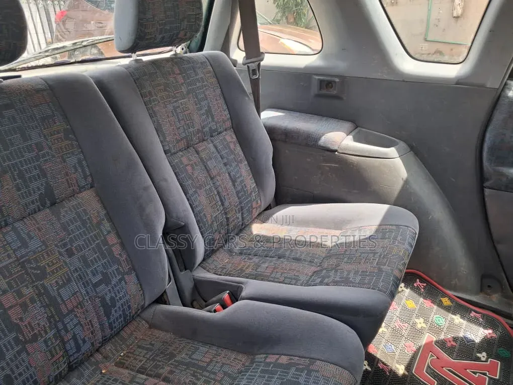 Toyota Picnic 2.0 FWD 2003 Green