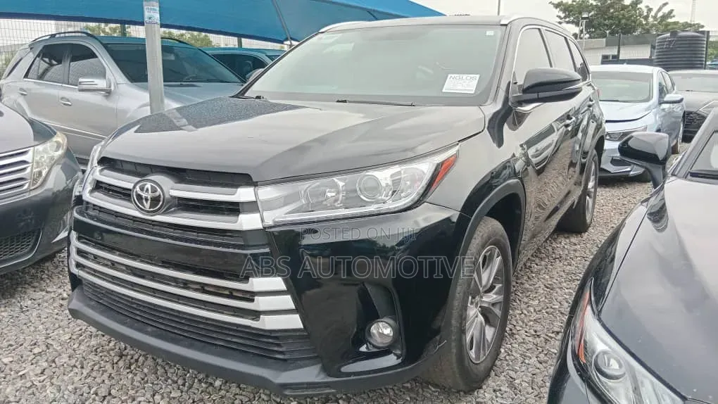Toyota Highlander 2015 Black