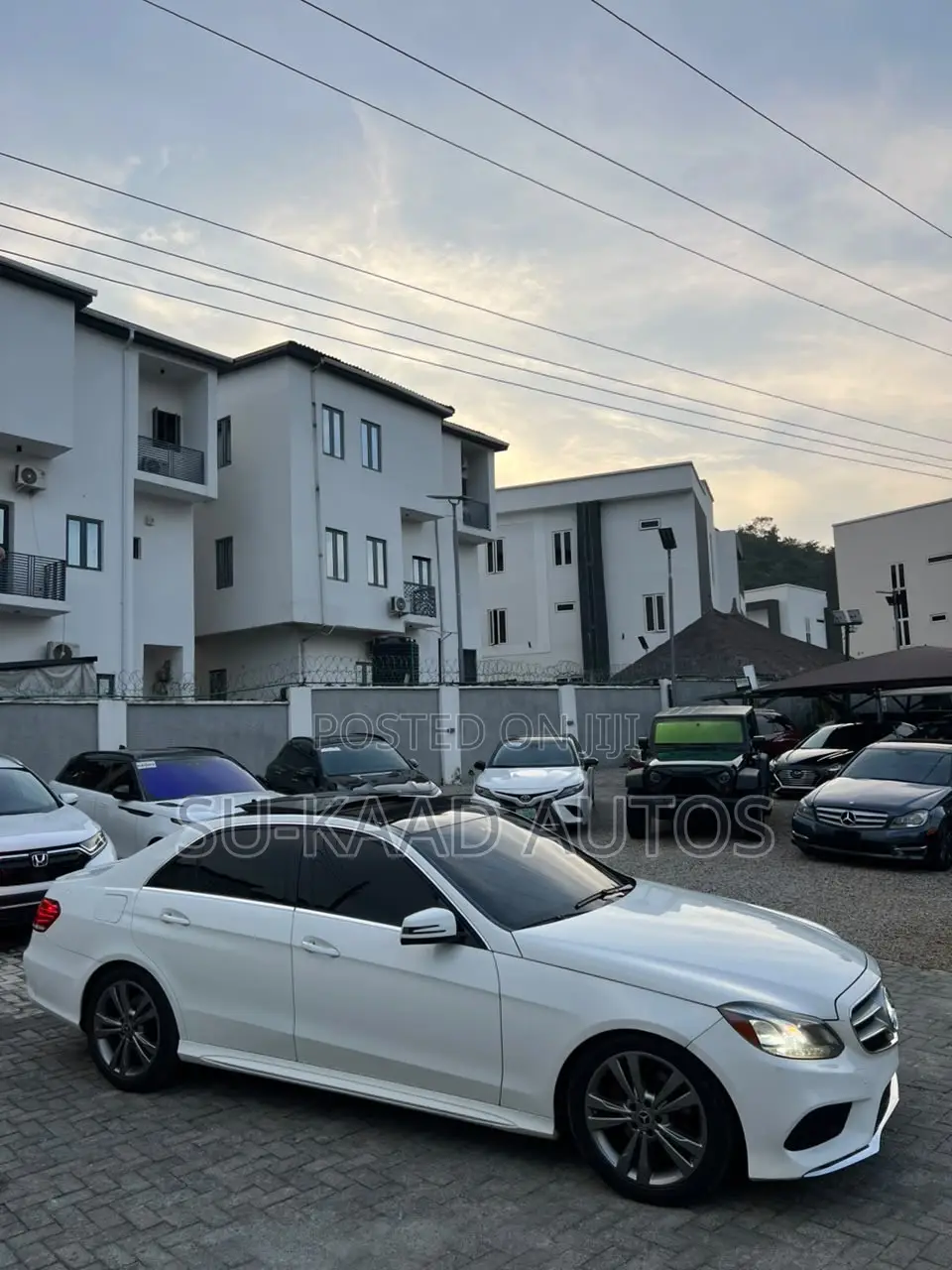 Mercedes-Benz E350 Base 4Matic Sedan AWD (3.5L 6cyl 7A) 2014 White