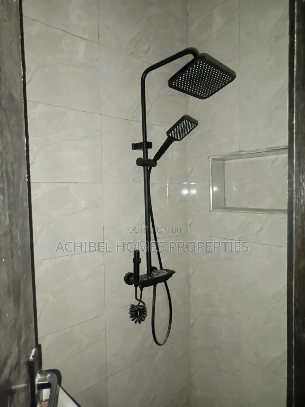 4bdrm Duplex in Orchid, Lekki Phase 2 for rent