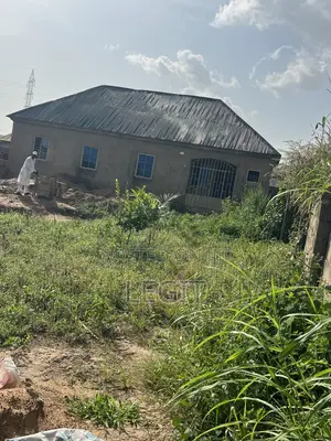 2bdrm Bungalow in Minna for sale
