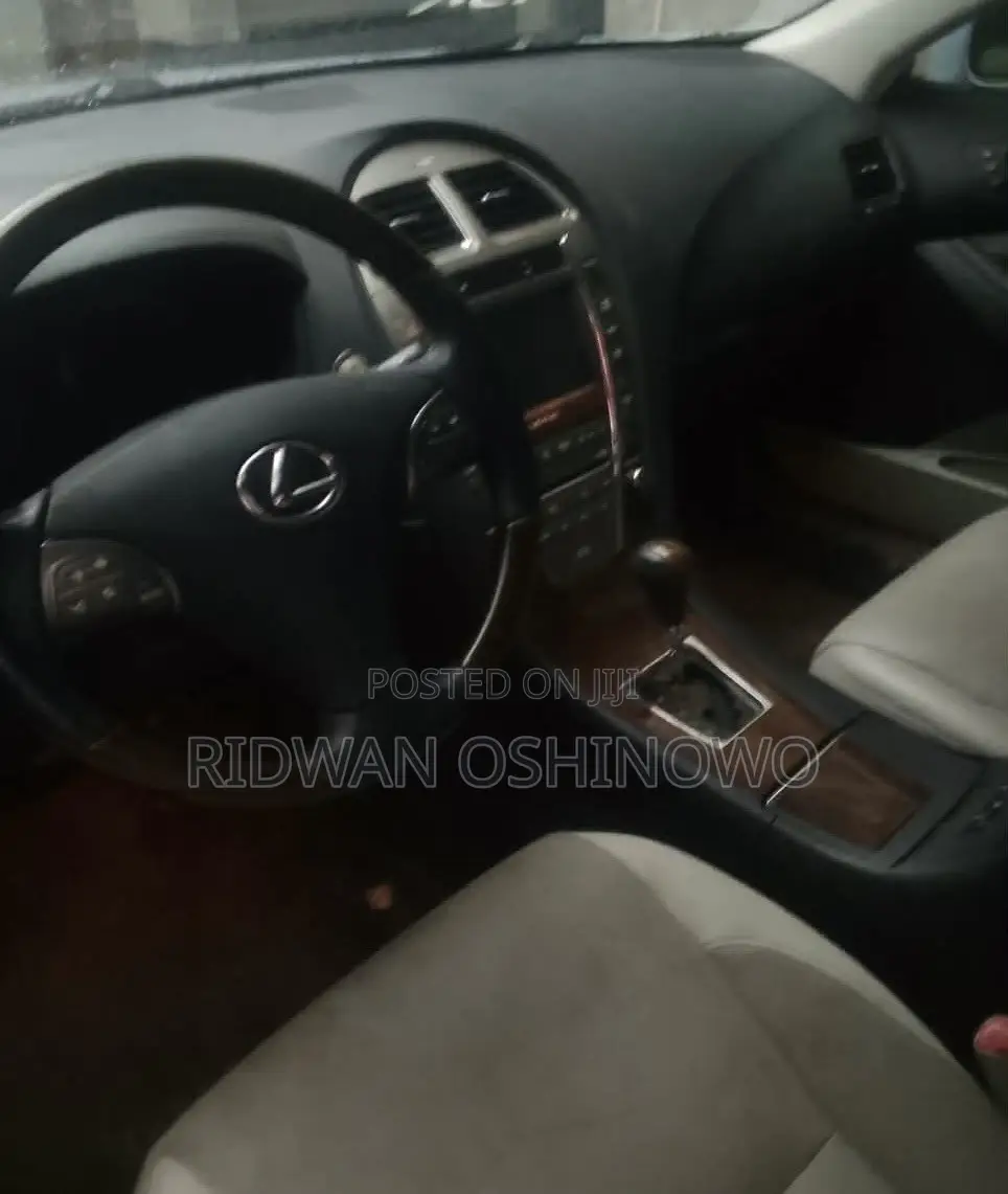 Lexus ES 350 2010 Blue