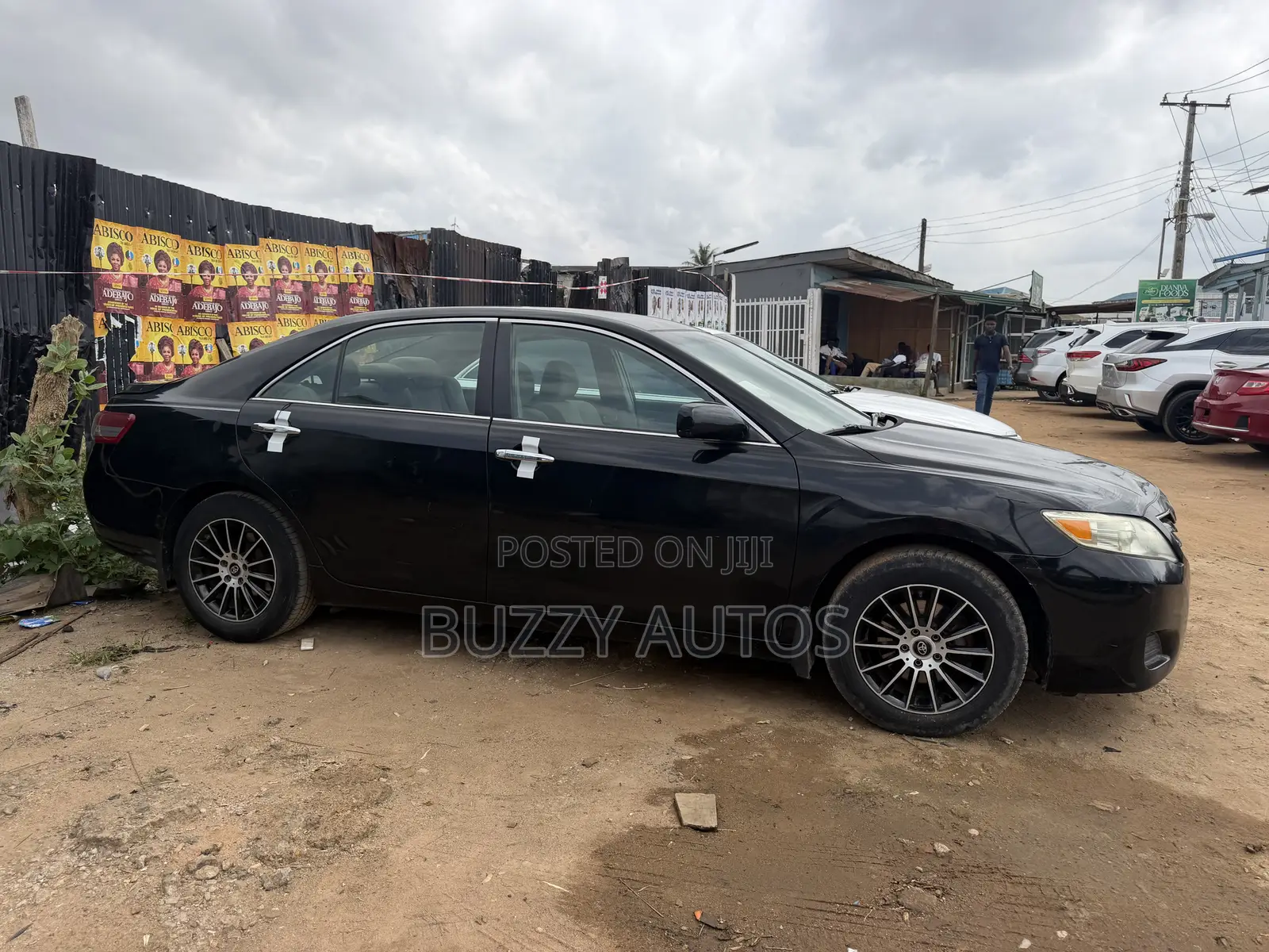 Toyota Camry LE 4dr Sedan (2.5L 4cyl 6AM) 2010 Black