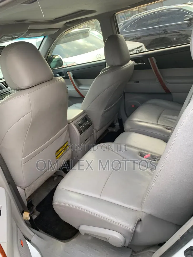 Toyota Highlander 2008 White