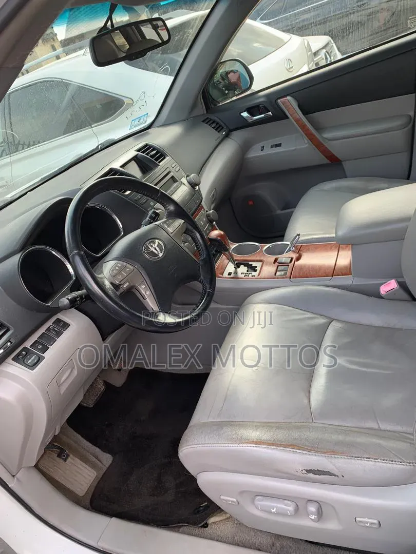 Toyota Highlander 2008 White