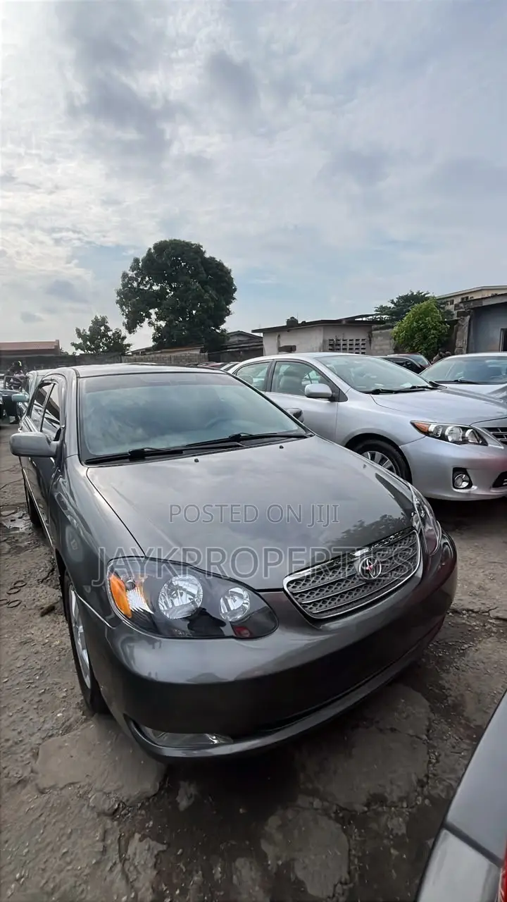 Toyota Corolla 2006 Gray
