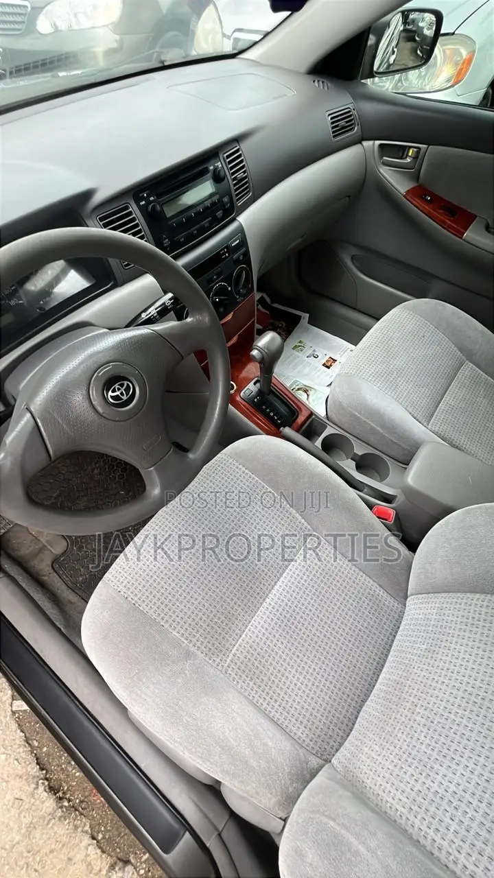 Toyota Corolla 2006 Gray