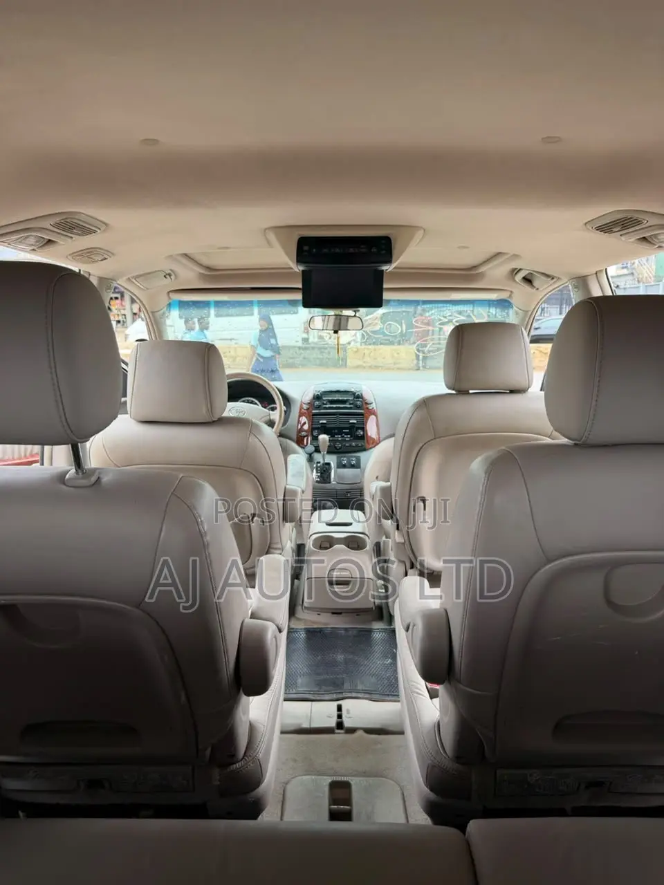 Toyota Sienna 2006 Gold