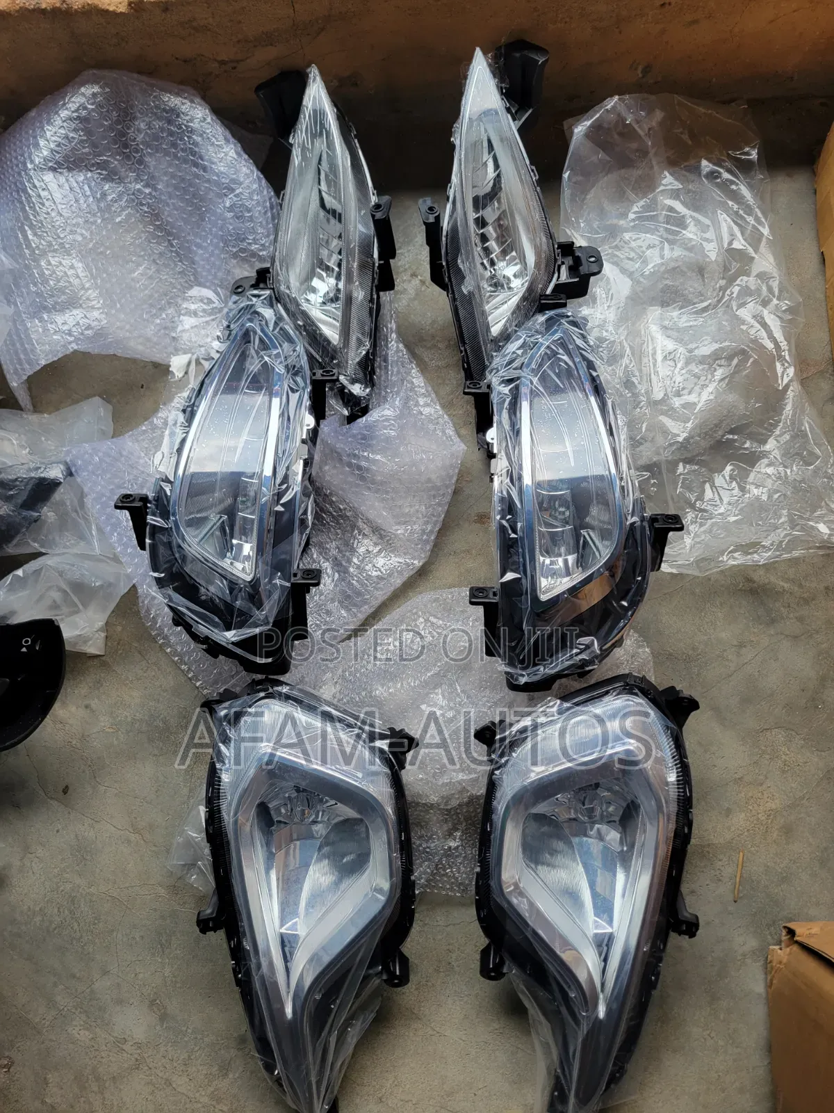 Hyundai Fog Lights and Reflectors
