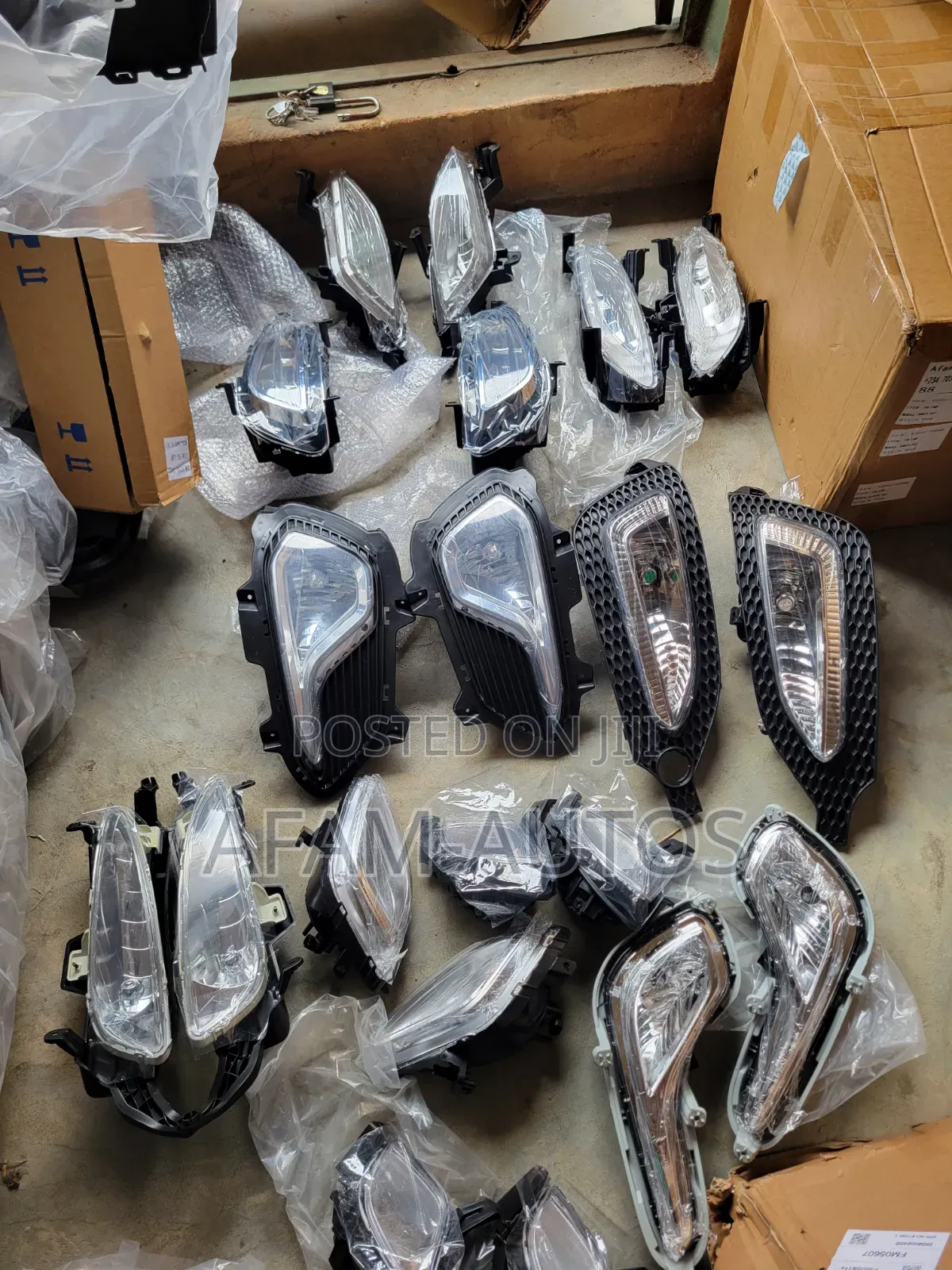 Hyundai Fog Lights and Reflectors