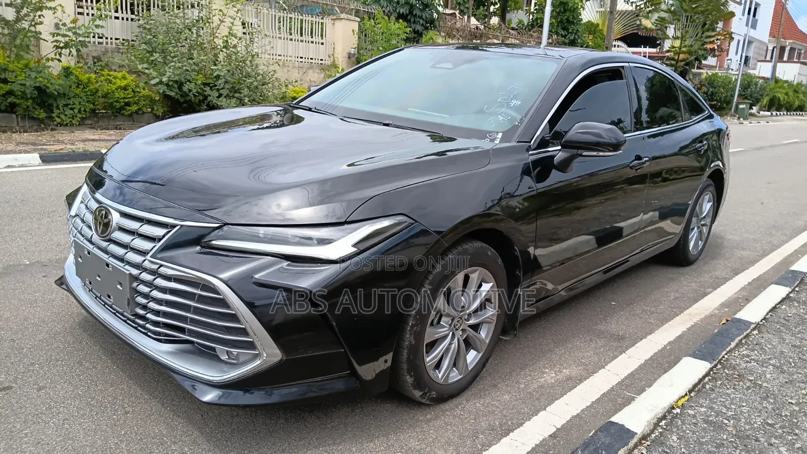 Toyota Avalon 2025 Matt Black