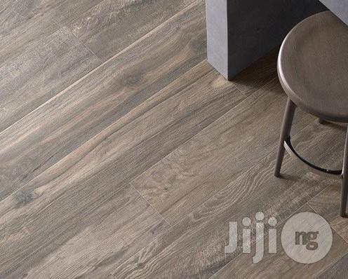 Wooden Floor Tiles Laminated Vinyl