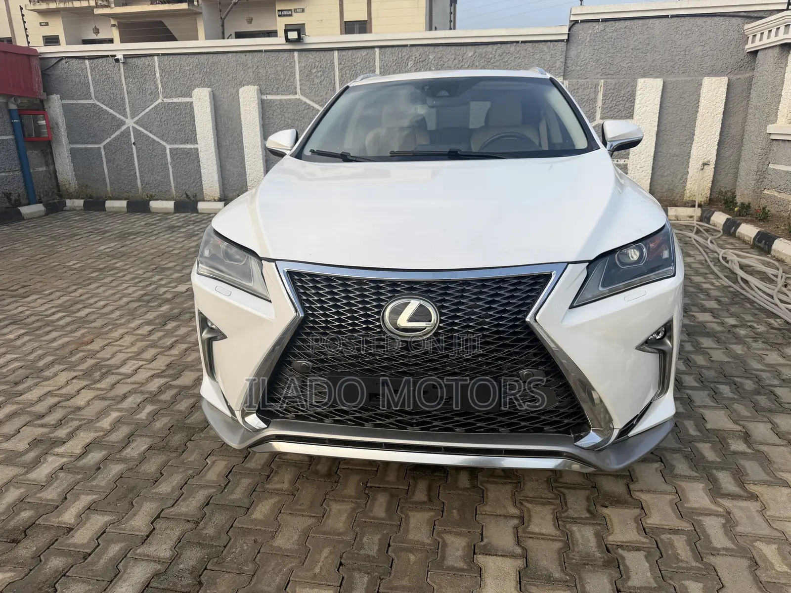 Lexus RX 350 FWD 2017 White