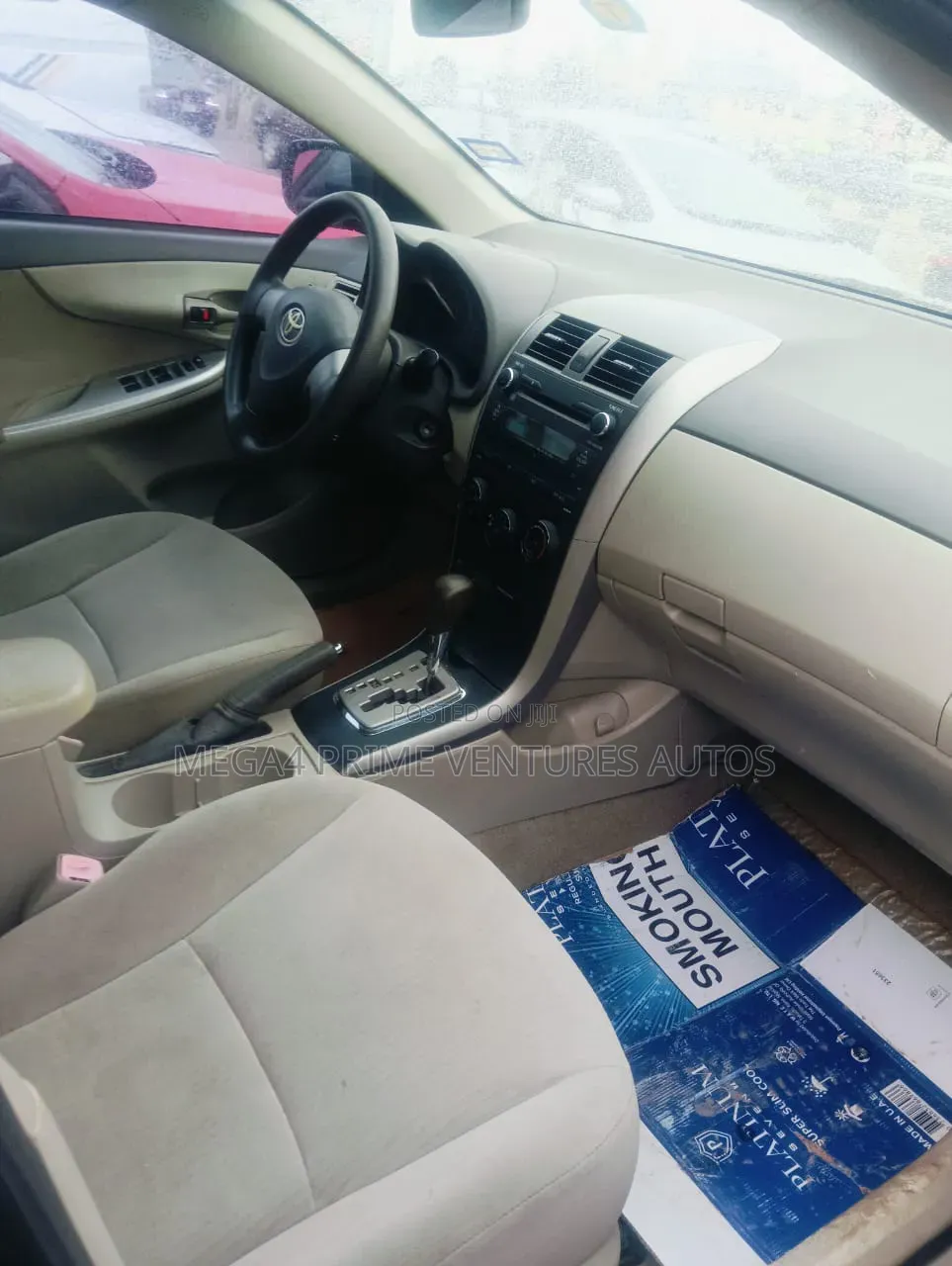 Toyota Corolla LE 4dr Sedan (1.8L 4cyl 4A) 2010 Gray