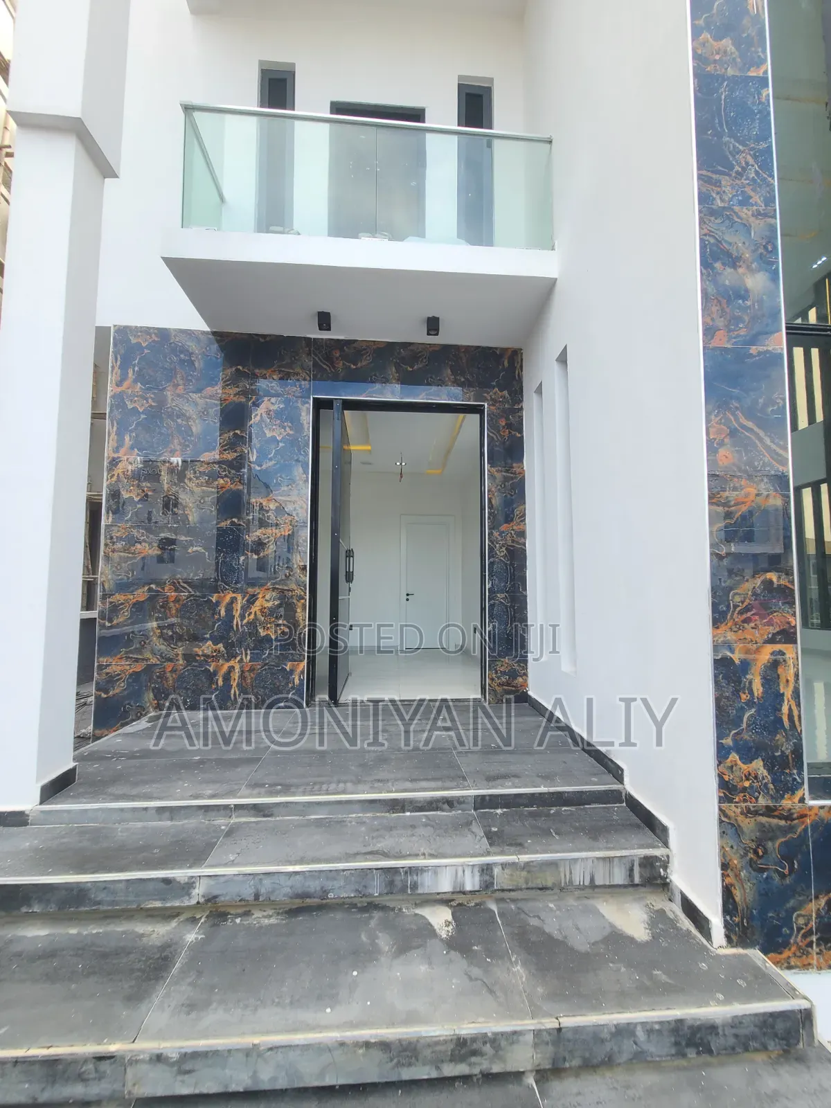 5bdrm Mansion in Megamond Estate, Ikota for sale