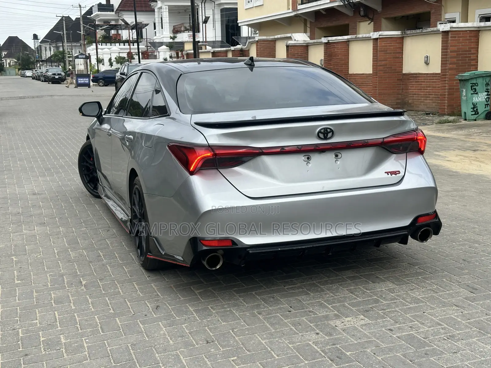 Toyota Avalon TRD 2020 Silver