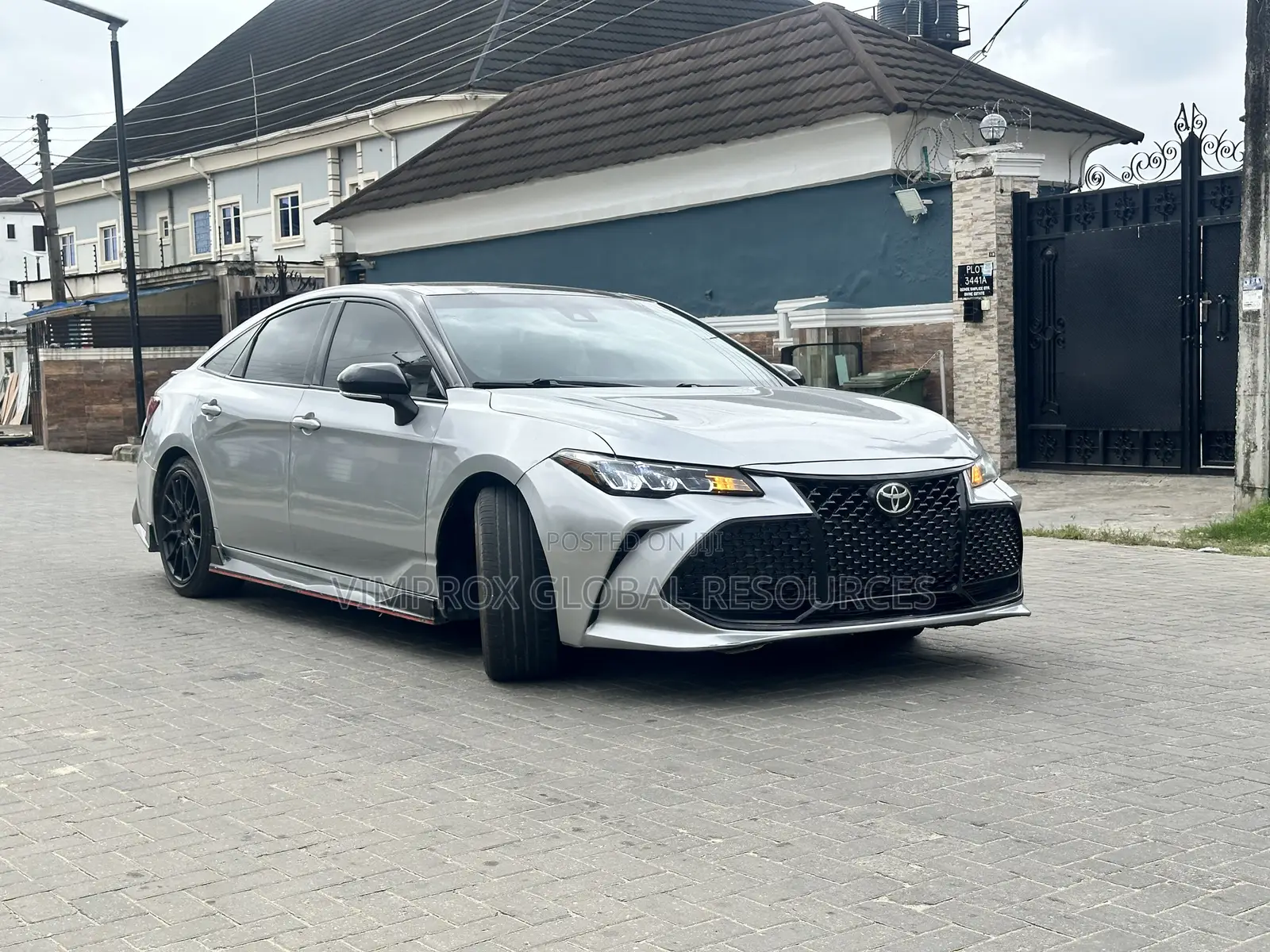 Toyota Avalon TRD 2020 Silver