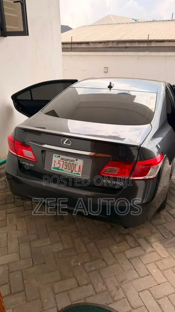 Lexus ES 350 2011 Black