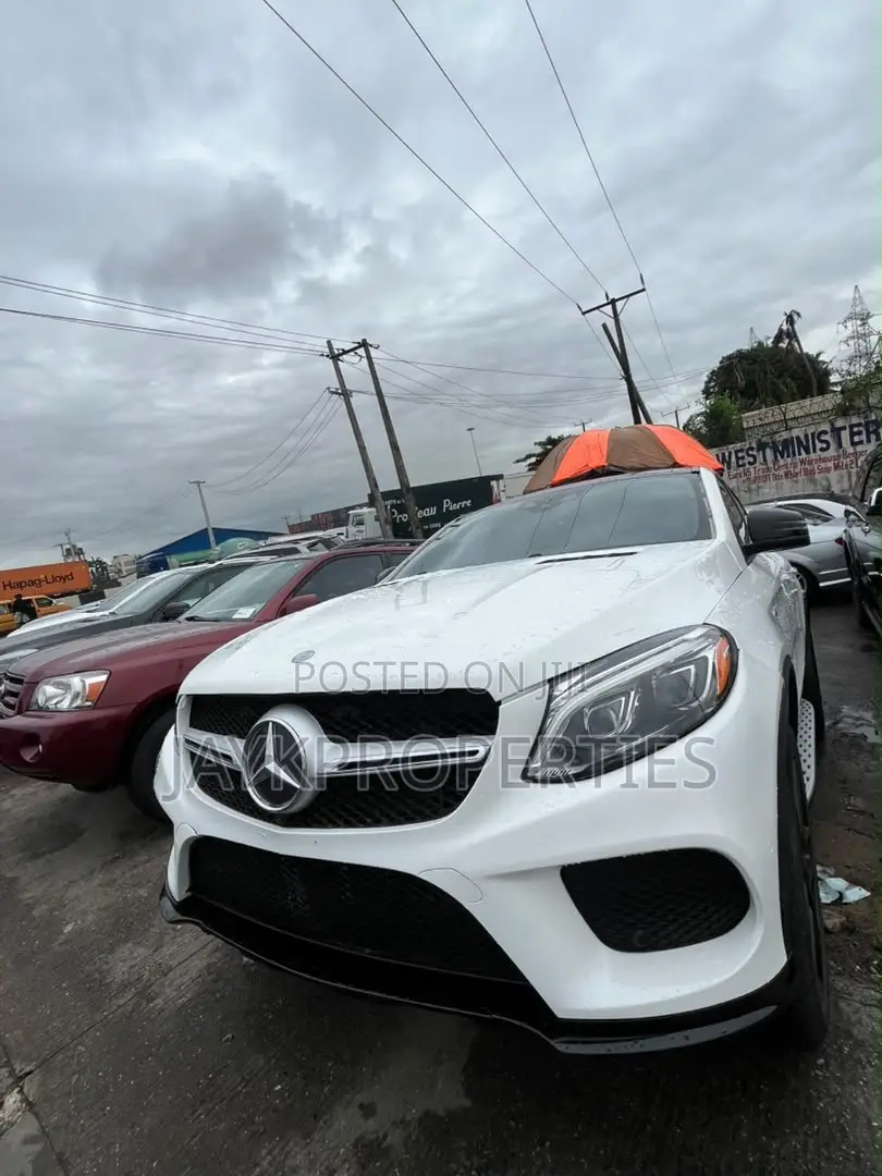 Mercedes-Benz GLE-Class 2017 White