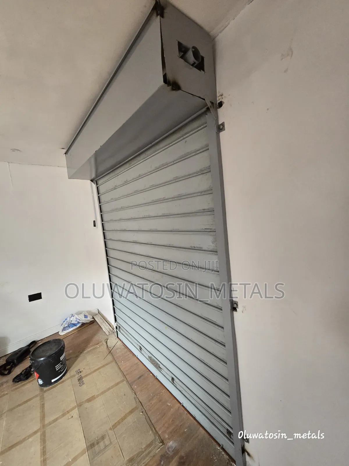 Premium Galvanized Roller Shutter Door – Wood Colour Design