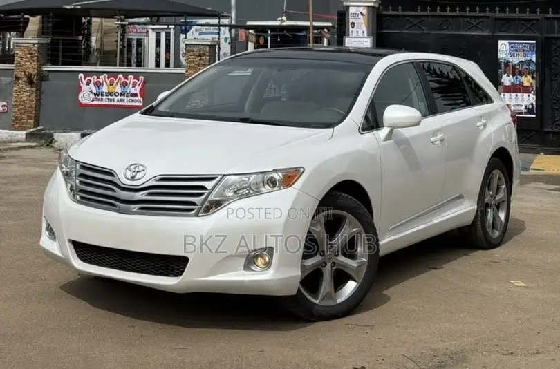 Toyota Venza V6 AWD 2012 White
