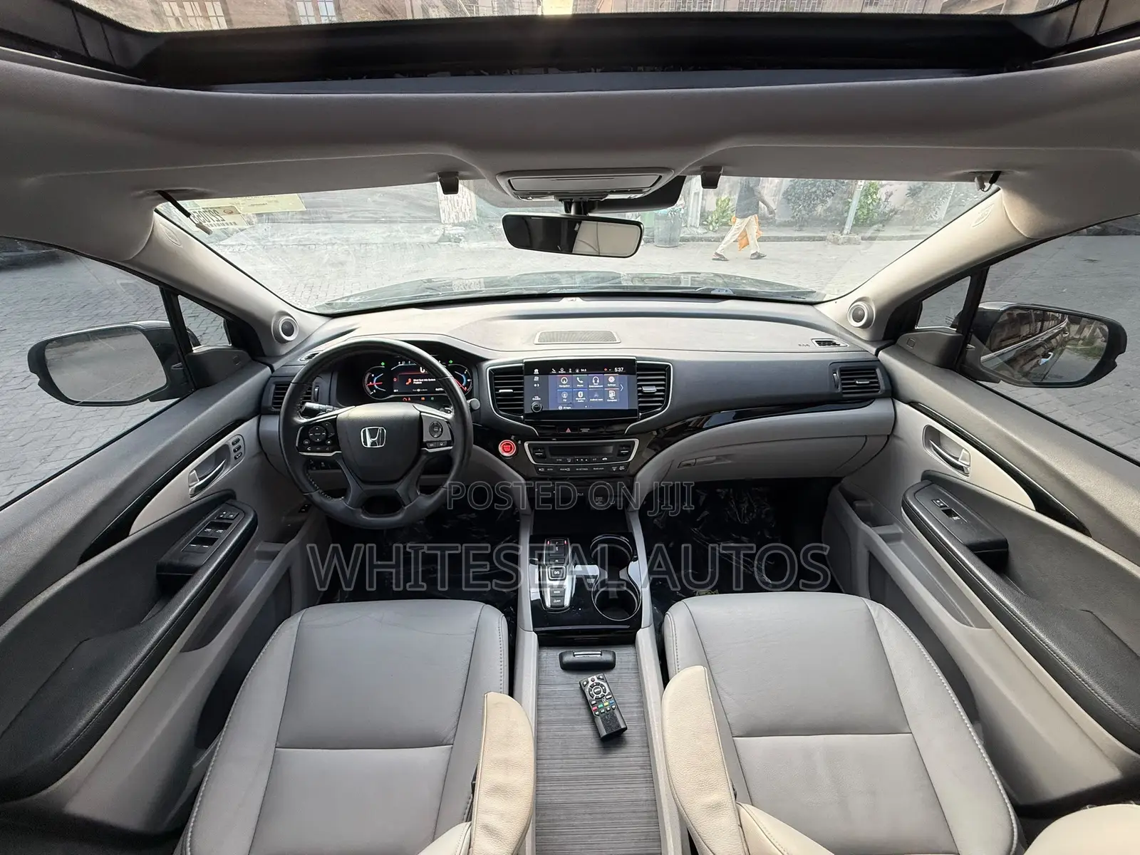 Honda Pilot Touring AWD 2019 Black