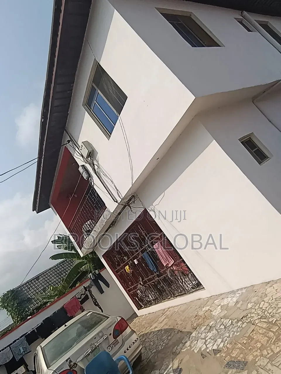 2bdrm Block of Flats in Abaranje for sale