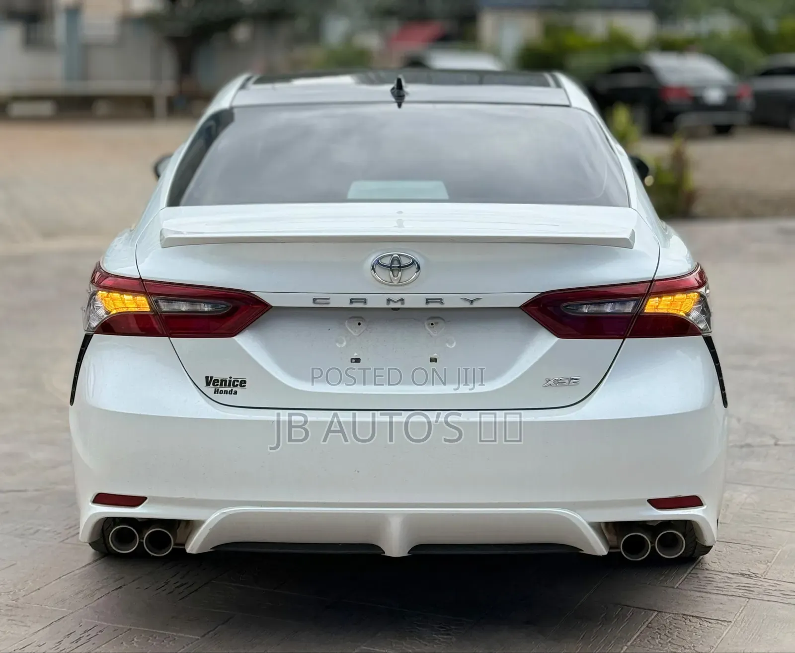 Toyota Camry 2021 White