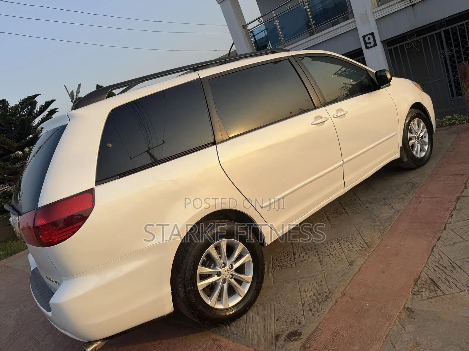 Toyota Sienna XLE Limited AWD (3.3L V6 5A) 2004 Off white