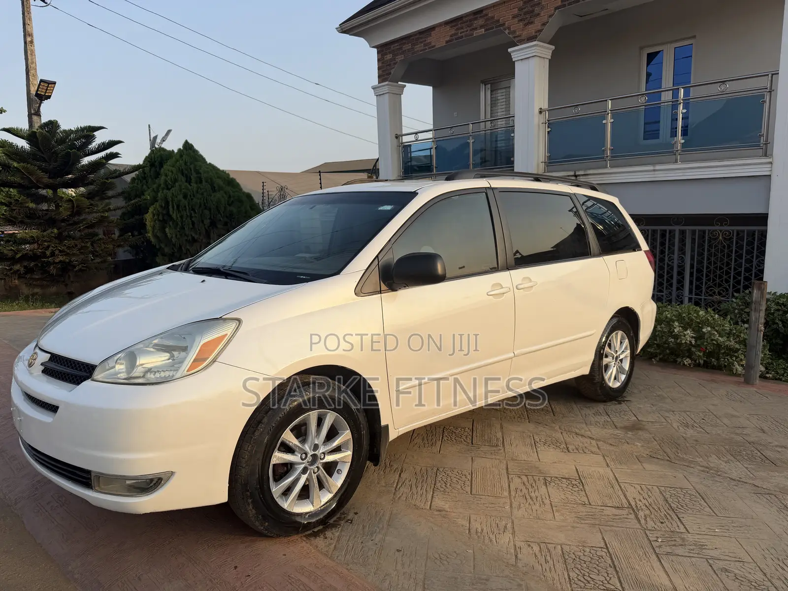 Toyota Sienna XLE Limited AWD (3.3L V6 5A) 2004 Off white
