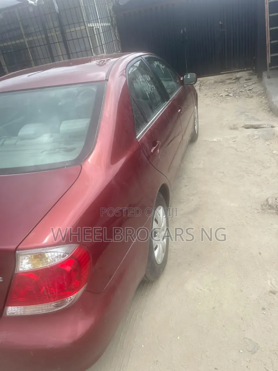 Toyota Camry LE 4dr Sedan (2.4L 4cyl 5A) 2006 Red