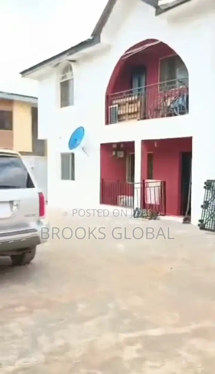 3bdrm Block of Flats in Igando / Ikotun/Igando for sale